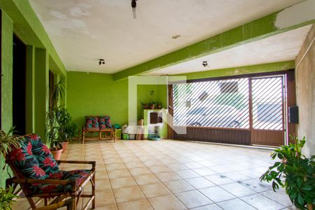 Casa à venda com 152m², 2 quartos e 3 vagasGaragem