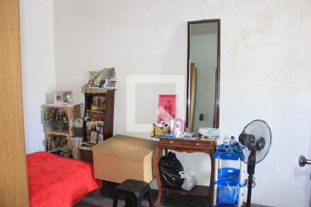 Casa à venda com 200m², 4 quartos e 3 vagasCloset/quarto