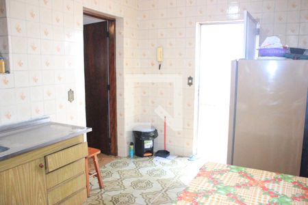 Casa à venda com 200m², 4 quartos e 3 vagasCozinha