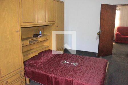 Casa à venda com 200m², 4 quartos e 3 vagasSuíte