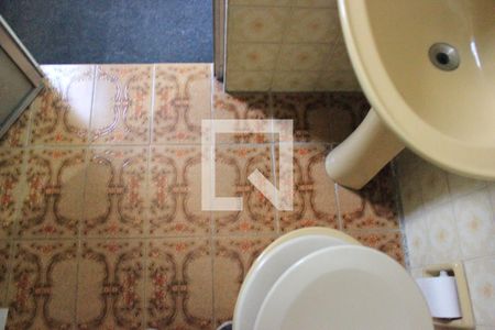 Casa à venda com 200m², 4 quartos e 3 vagasBanheiro da Suíte