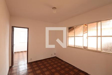 Sala de casa para alugar com 2 quartos, 56m² em Patronato, São Gonçalo