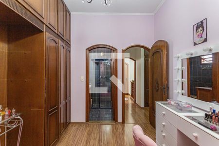 Casa à venda com 300m², 3 quartos e 5 vagasSuite 2