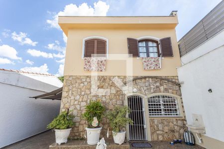 Casa à venda com 300m², 3 quartos e 5 vagasQuintal