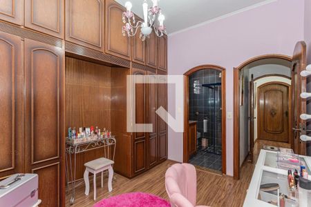 Casa à venda com 300m², 3 quartos e 5 vagasSuite 2