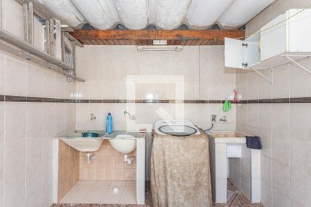 Casa à venda com 300m², 3 quartos e 5 vagasArea de Serviços/Varanda