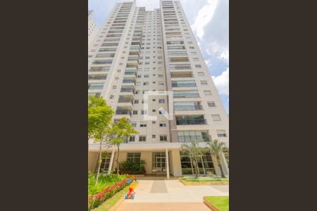 Apartamento para alugar com 84m², 2 quartos e 2 vagasFachada