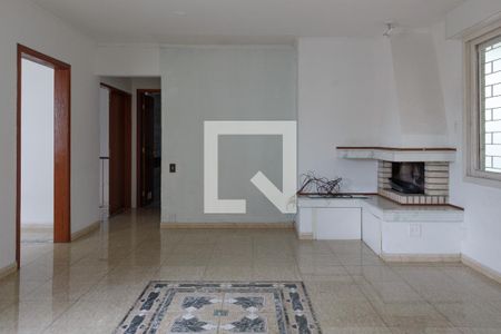 Casa à venda com 252m², 5 quartos e 3 vagas Casa à venda com 252m², 5 quartos e 3 vagasSuíte 1