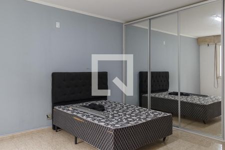 Casa à venda com 252m², 5 quartos e 3 vagas Casa à venda com 252m², 5 quartos e 3 vagasSuite 3