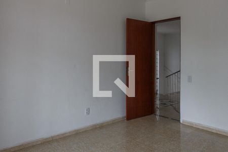 Casa à venda com 252m², 5 quartos e 3 vagas Casa à venda com 252m², 5 quartos e 3 vagasQuarto 1