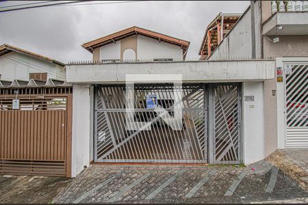 Casa à venda com 140m², 3 quartos e 2 vagasfachada