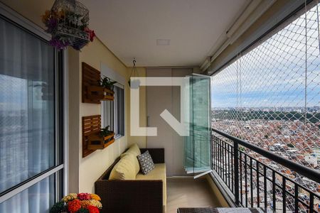 Varanda de apartamento para alugar com 3 quartos, 70m² em Vila Suzana, São Paulo
