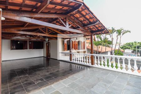 Varanda da sala 1  de casa para alugar com 4 quartos, 420m² em Santa Amelia, Belo Horizonte