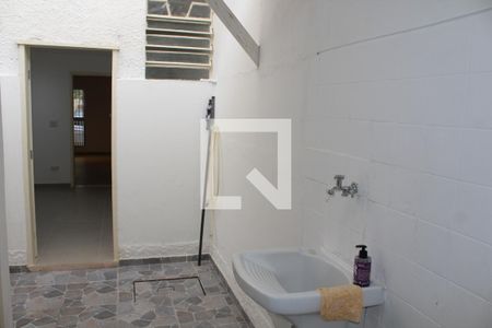 Casa à venda com 88m², 3 quartos e 1 vagaLavanderia