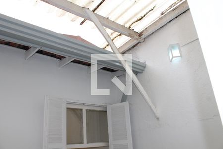 Casa à venda com 75m², 3 quartos e 1 vagaTelhado