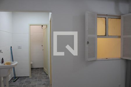 Casa à venda com 88m², 3 quartos e 1 vagaLavanderia