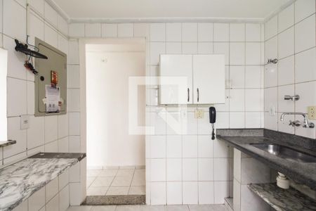 Apartamento para alugar com 69m², 2 quartos e 1 vagaCozinha 