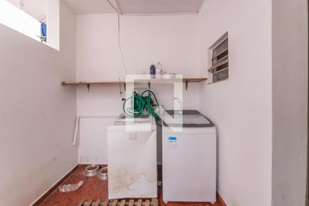 Casa à venda com 200m², 3 quartos e 3 vagas Casa à venda com 200m², 3 quartos e 3 vagasÁrea de Serviço