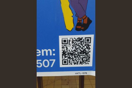 Casa à venda com 200m², 3 quartos e 3 vagas Casa à venda com 200m², 3 quartos e 3 vagasPlaquinha