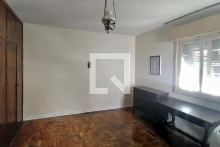 Casa à venda com 200m², 3 quartos e 3 vagas Casa à venda com 200m², 3 quartos e 3 vagasSuíte