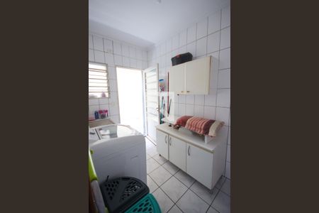 Casa à venda com 180m², 4 quartos e 2 vagasÁrea de Serviço