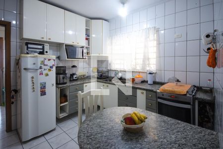Casa à venda com 180m², 4 quartos e 2 vagasCozinha