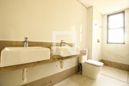 Apartamento à venda com 103m², 3 quartos e 2 vagasBanheiro 