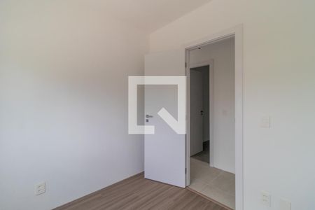 Quarto 1 de apartamento para alugar com 2 quartos, 55m² em Teresópolis, Porto Alegre