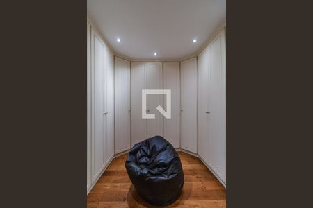 Apartamento para alugar com 248m², 3 quartos e 3 vagas Apartamento para alugar com 248m², 3 quartos e 3 vagasSuíte 1
