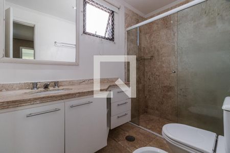 Apartamento para alugar com 248m², 3 quartos e 3 vagas Apartamento para alugar com 248m², 3 quartos e 3 vagasBanheiro da Suíte 1