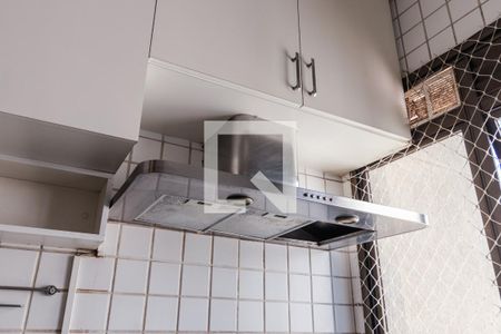 Apartamento para alugar com 248m², 3 quartos e 3 vagas Apartamento para alugar com 248m², 3 quartos e 3 vagasCozinha