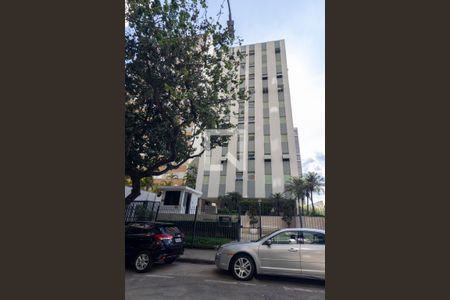 Apartamento para alugar com 88m², 2 quartos e 1 vaga Apartamento para alugar com 88m², 2 quartos e 1 vagaFachada