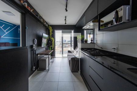 Sala/Cozinha de apartamento para alugar com 1 quarto, 28m² em Vila Ema, São Paulo