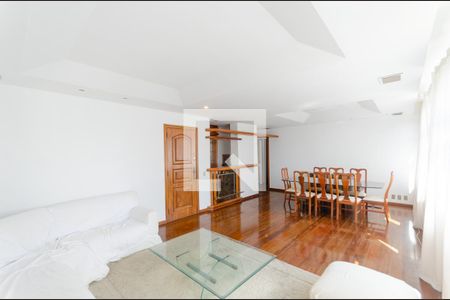 Sala de apartamento à venda com 4 quartos, 150m² em Grajaú, Rio de Janeiro