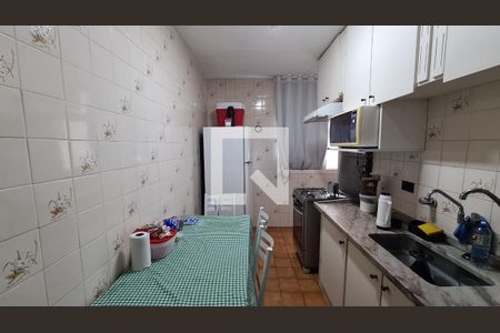 Cozinha e Área de Serviço de apartamento à venda com 2 quartos, 56m² em Anhangabaú, Jundiaí