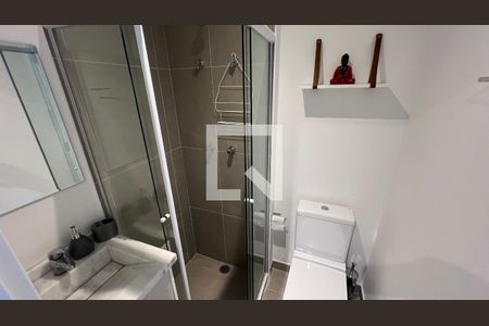 Banheiro de apartamento para alugar com 1 quarto, 19m² em Pinheiros, São Paulo