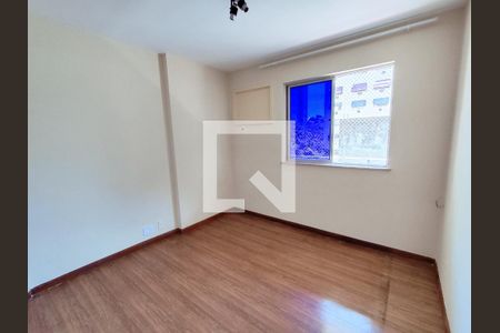 Apartamento à venda com 81m², 3 quartos e 1 vagaQuarto 2