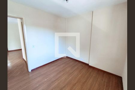 Apartamento à venda com 81m², 3 quartos e 1 vagaQuarto 2
