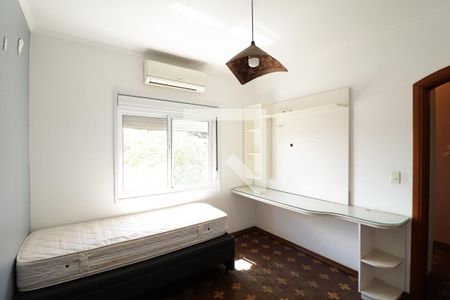 Casa à venda com 505m², 5 quartos e 6 vagasSuíte 1