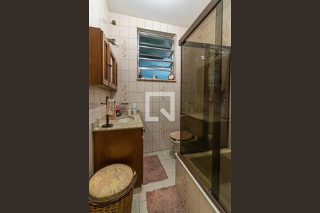 Apartamento para alugar com 70m², 2 quartos e sem vagaBanheiro