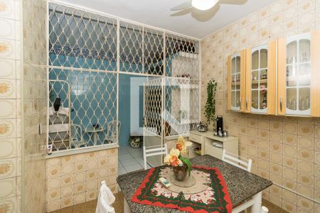 Apartamento para alugar com 70m², 2 quartos e sem vagaCopa