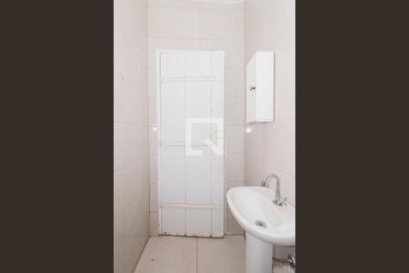 Banheiro de casa para alugar com 1 quarto, 50m² em Vila Nivi, São Paulo