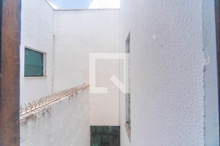 Casa à venda com 192m², 3 quartos e 4 vagas Casa à venda com 192m², 3 quartos e 4 vagasVista do Quarto 2