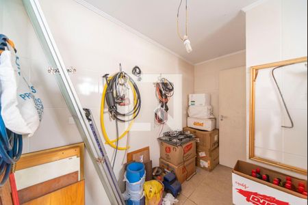 Casa à venda com 192m², 3 quartos e 4 vagas Casa à venda com 192m², 3 quartos e 4 vagasQuarto de Serviço