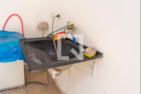 Casa à venda com 192m², 3 quartos e 4 vagas Casa à venda com 192m², 3 quartos e 4 vagasÁrea de Serviço