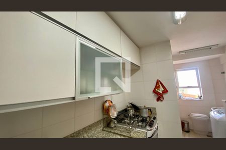 Cozinha de apartamento à venda com 3 quartos, 90m² em Padre Eustáquio, Belo Horizonte