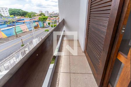 Casa à venda com 192m², 3 quartos e 4 vagas Casa à venda com 192m², 3 quartos e 4 vagasVaranda do Quarto 1