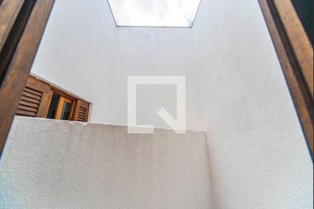 Casa à venda com 192m², 3 quartos e 4 vagas Casa à venda com 192m², 3 quartos e 4 vagasVista do Quarto 2