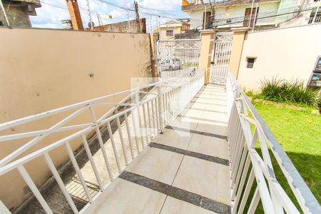 Casa de condomínio à venda com 103m², 2 quartos e 2 vagasEntrada