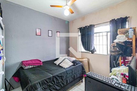 Casa à venda com 385m², 6 quartos e 8 vagasCasa 02 - Quarto 01